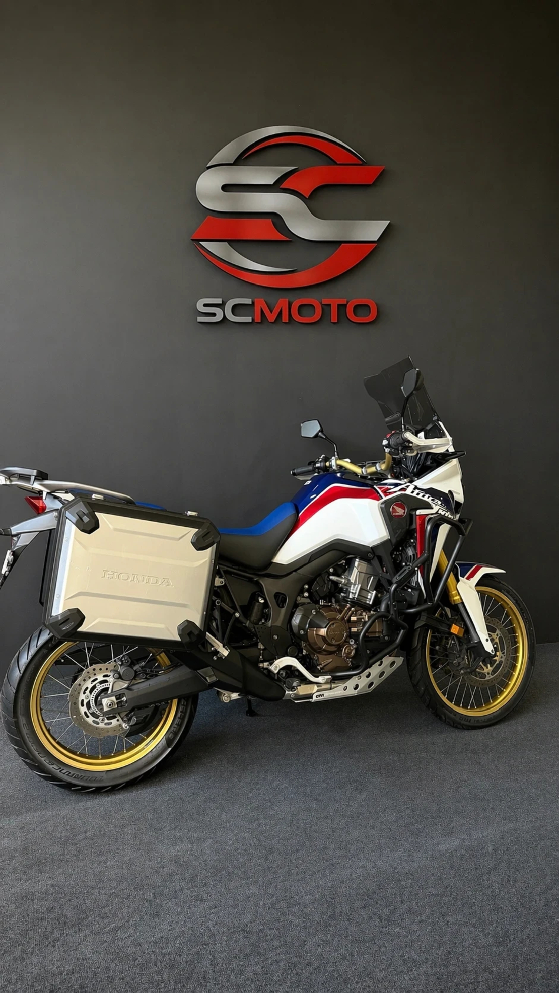 ПРОДАДЕН Honda Crf 1000 Africa Twin DCT 2017 г. 27000км