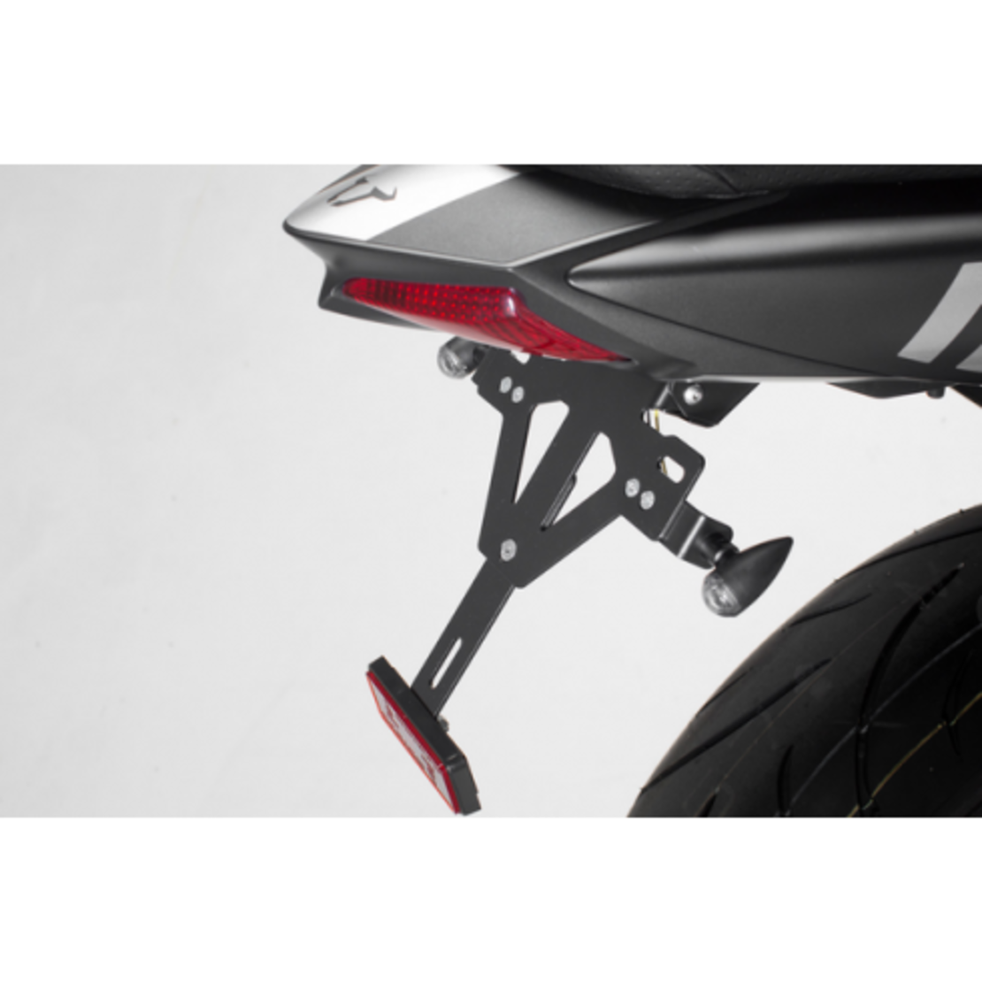 Стойка за номер SW-MOTECH LICENSE PLATE HOLDER R 1200 GS ABS