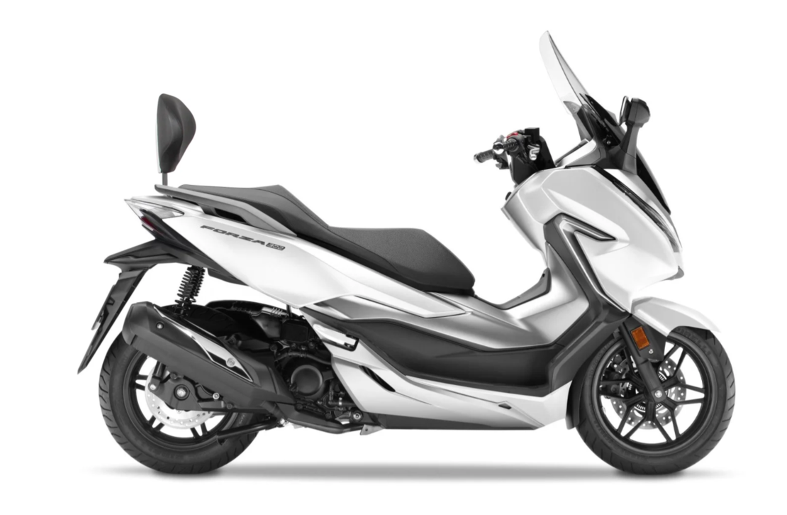 Монтажен комплект за облегалка SHAD HONDA FORZA 125i '15