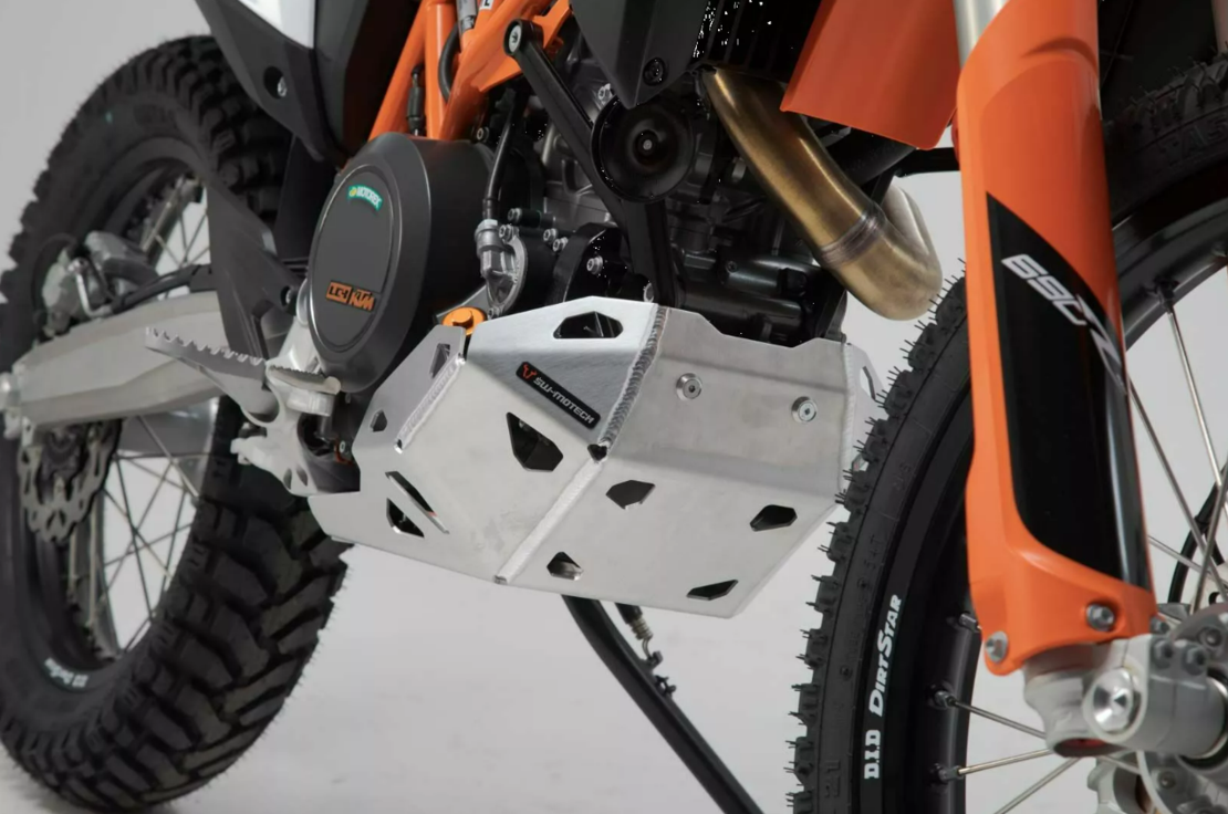 Протекторна тава за двигател SW-MOTECH ENGINE GUARD KTM 690