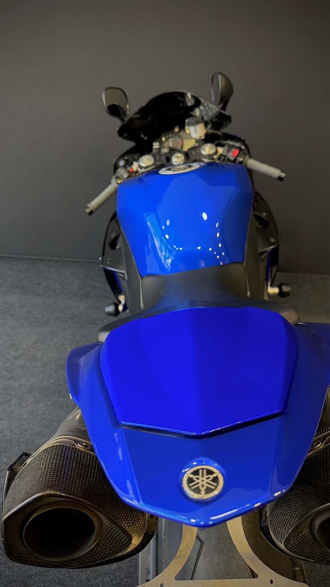Yamaha YZF-R1 Big Bang 2014
