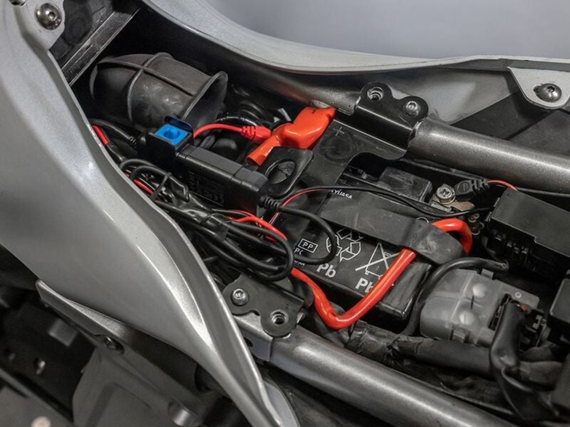 USB зарядно QUAD LOCK