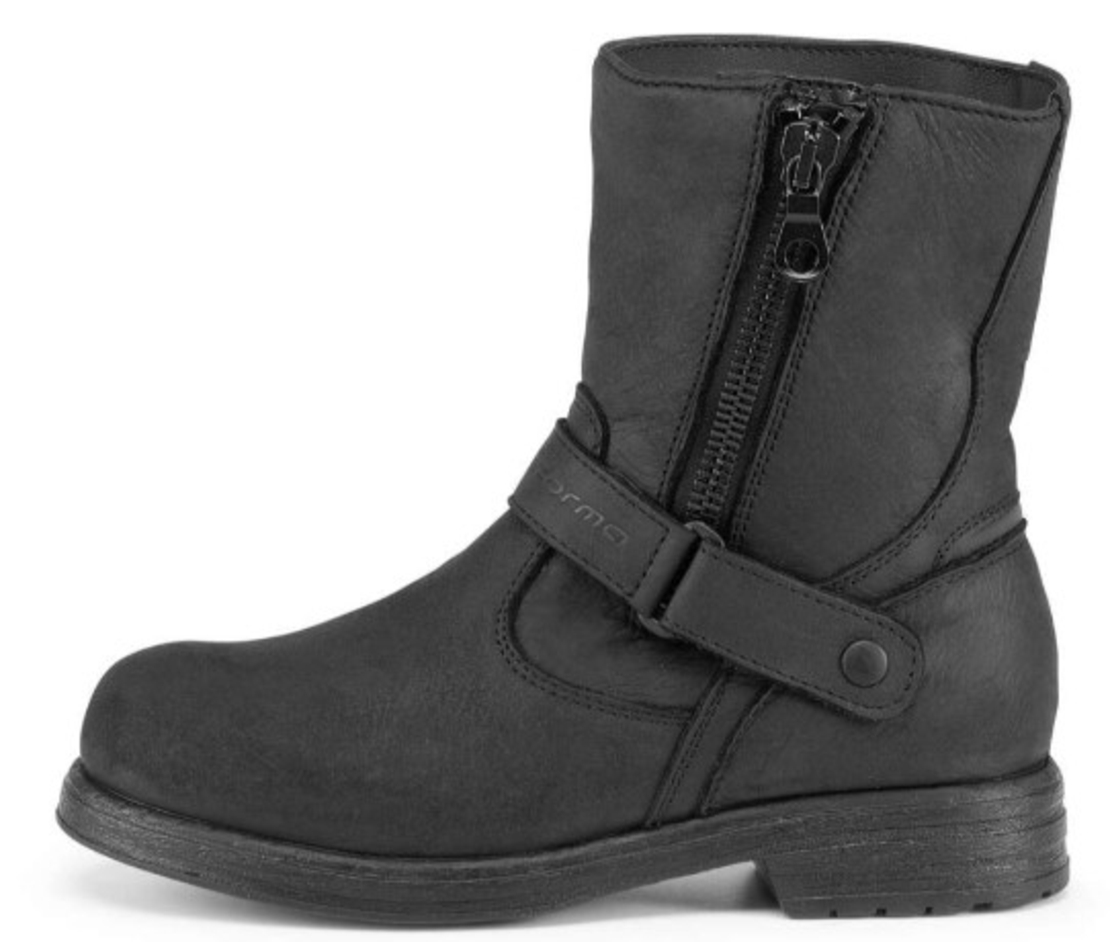 Дамски ботуши FORMA GEM DRY WP BLACK