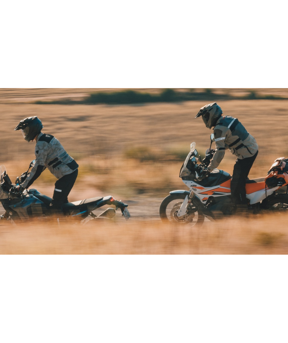 Адвенчър каска NEXX  Y.TRAVL PLAIN WHITE