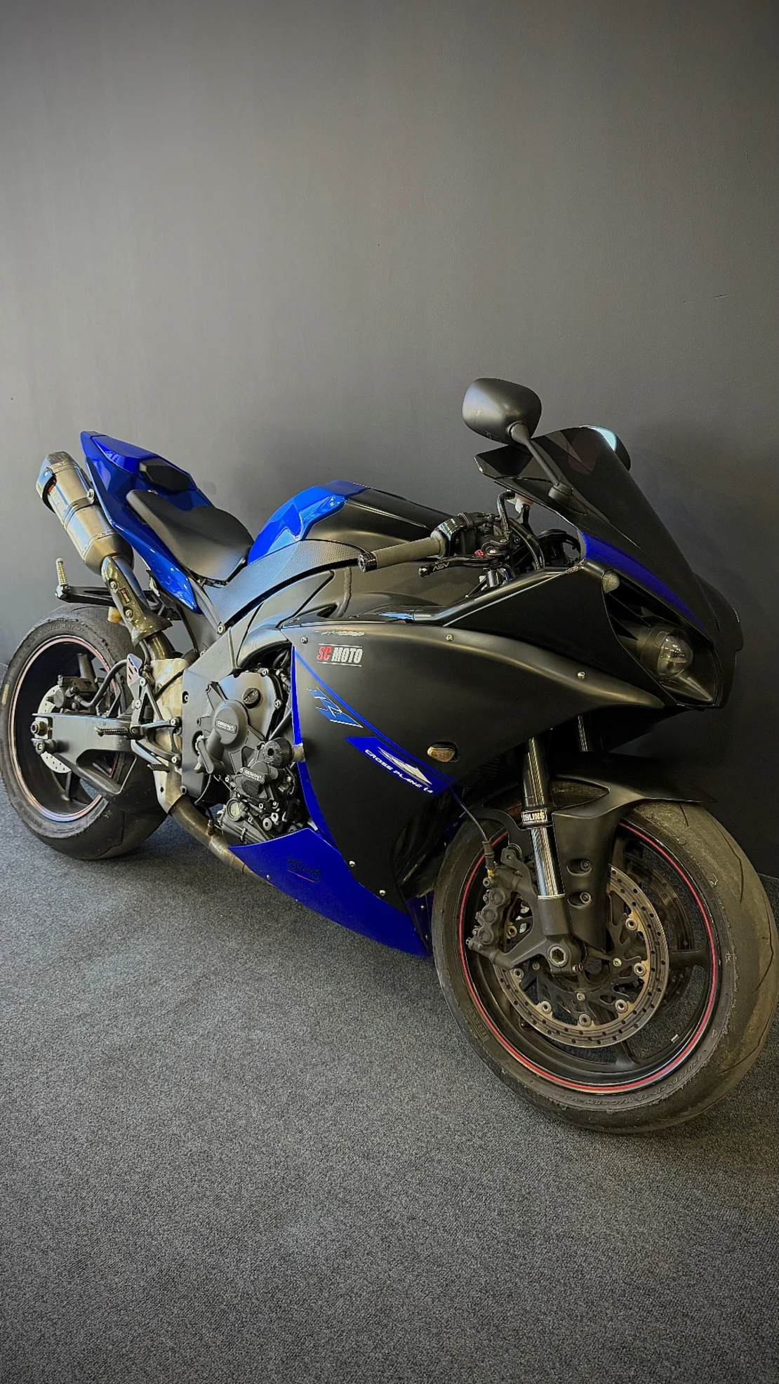 Yamaha YZF-R1 Big Bang 2014