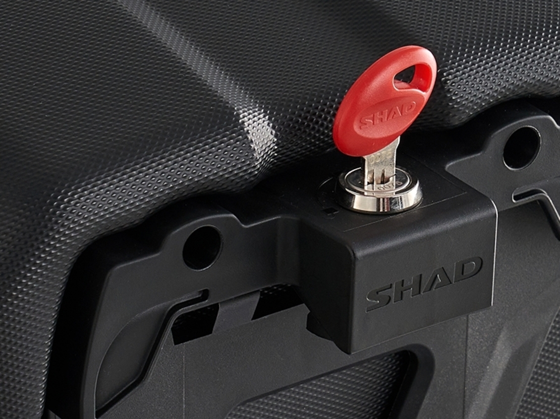 Полутвърди дисаги за мотор SHAD E48SR