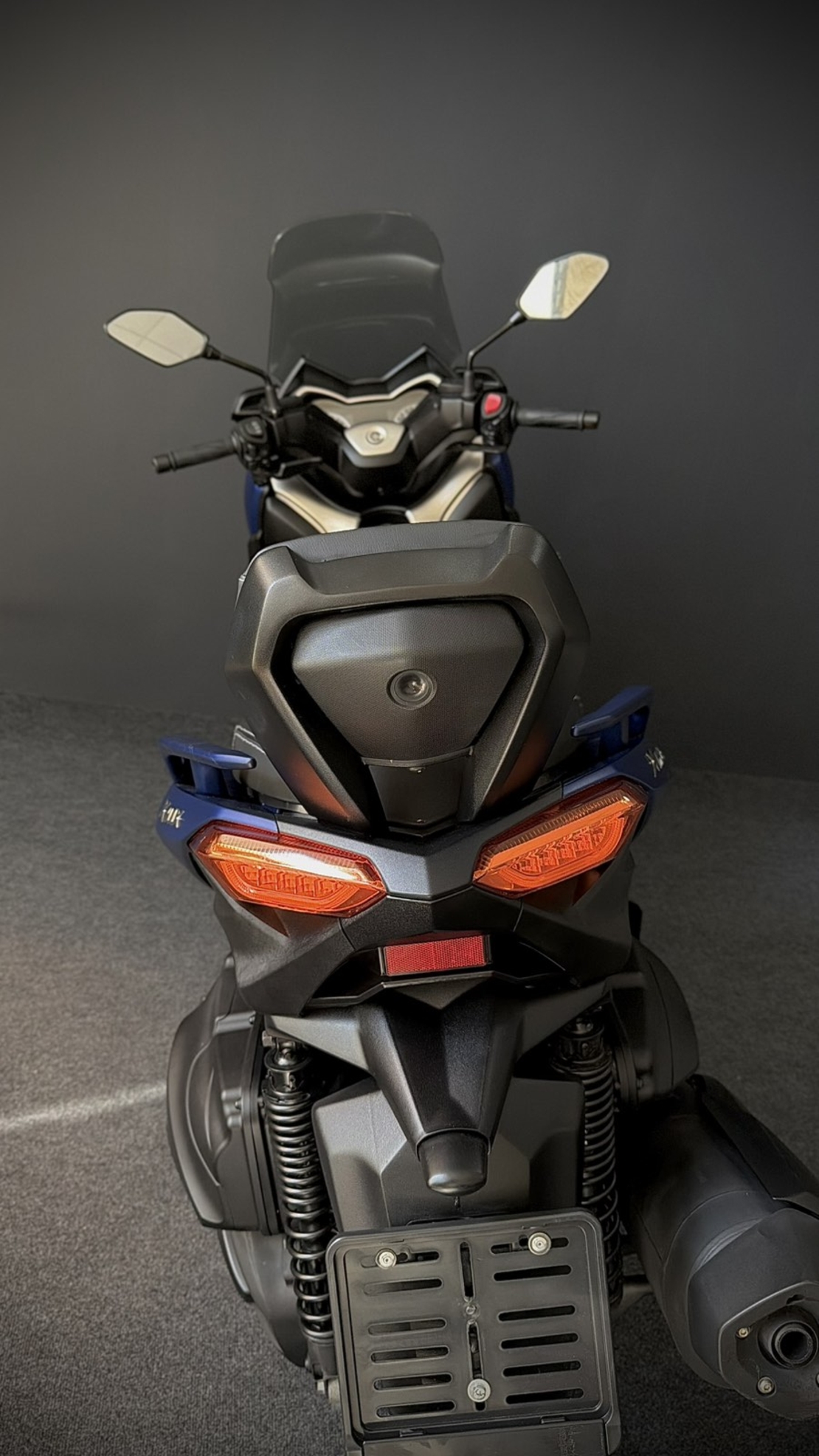 Yamaha X-MAX 400 Keyless Led 2017г