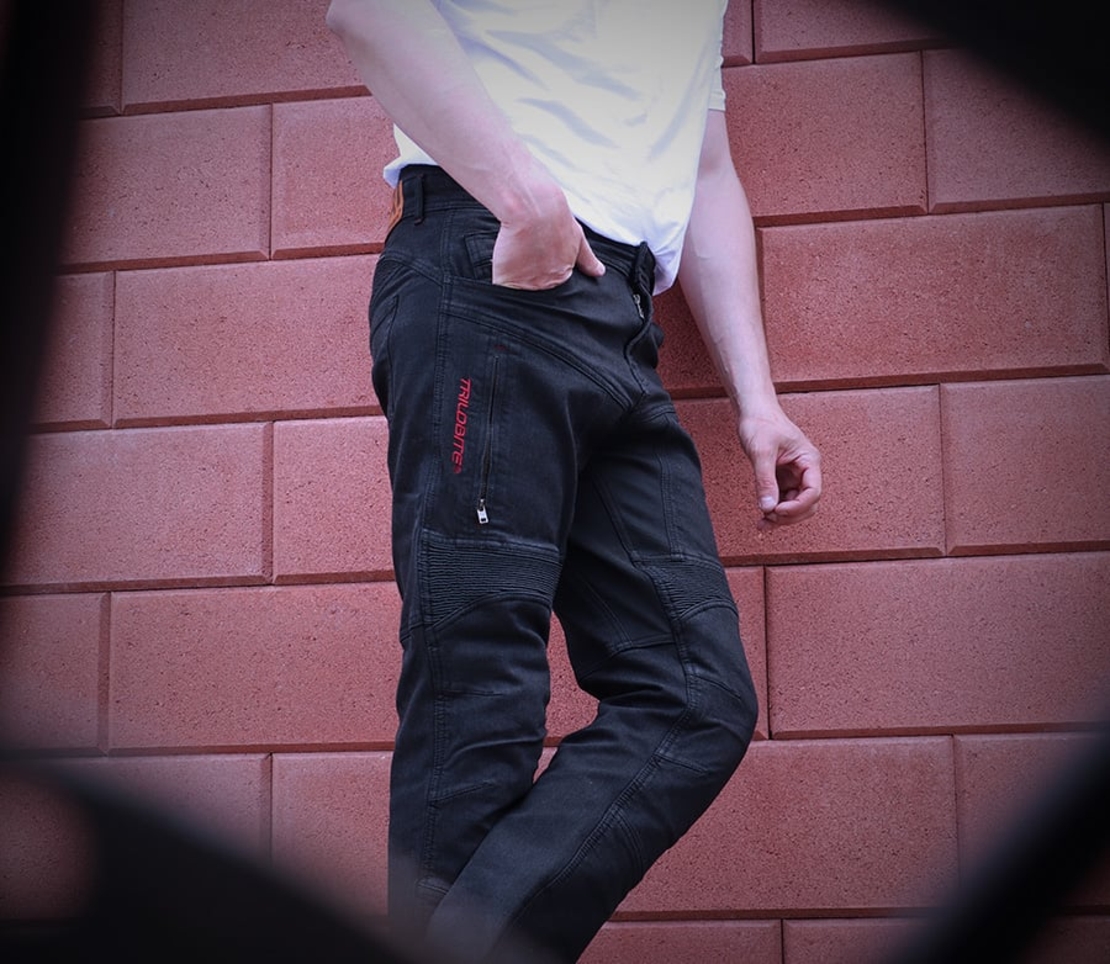 Мото дънки TRILOBITE 2461 PARADO MONOLAYER AAA BLACK SHORT