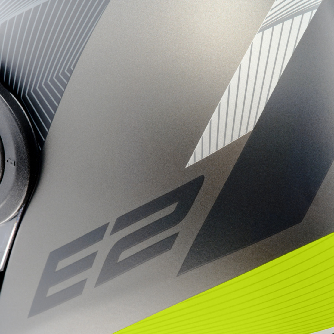 Каска SCHUBERTH E2 DEFENDER YELLOW