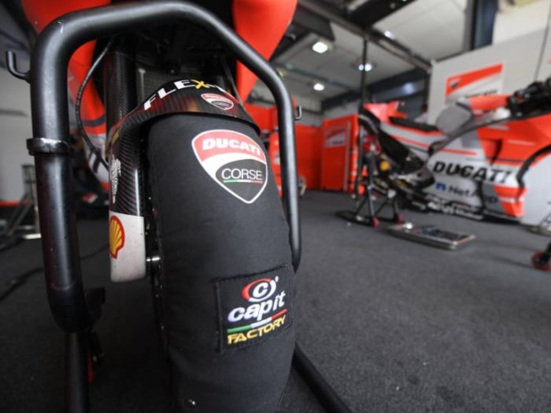 Нагреватели за гуми CAPIT SUPREMA SPINA BLACK - M/XXL