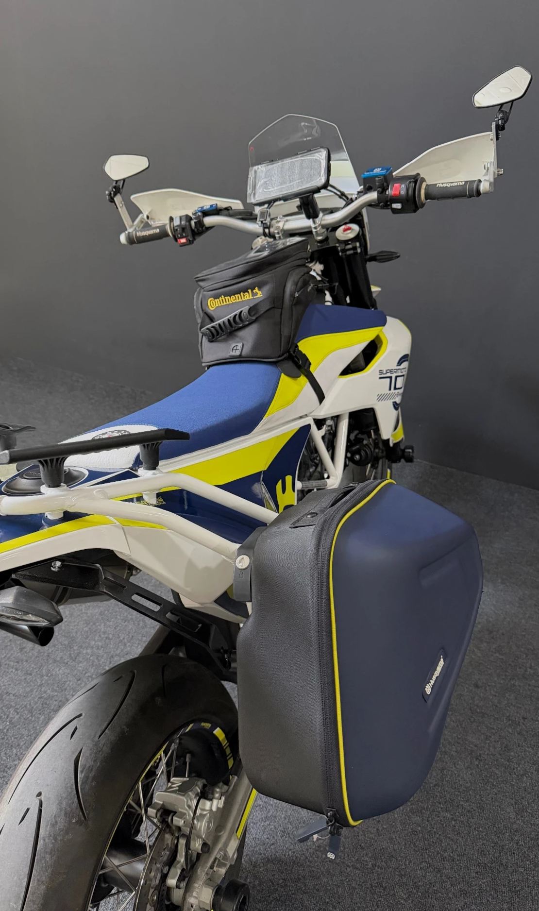 Husqvarna SM Super moto 701 2018г 1,500км