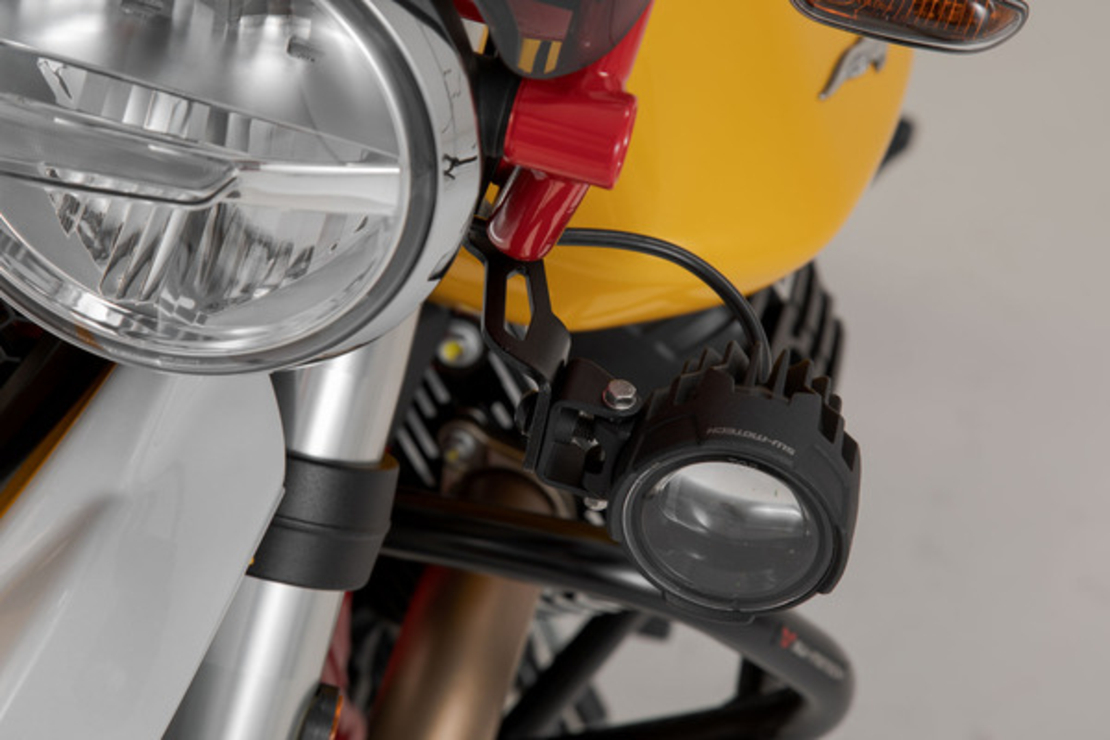 Комплект за монтаж на светлини SW-MOTECH LIGHT MOUNTS V85 TT