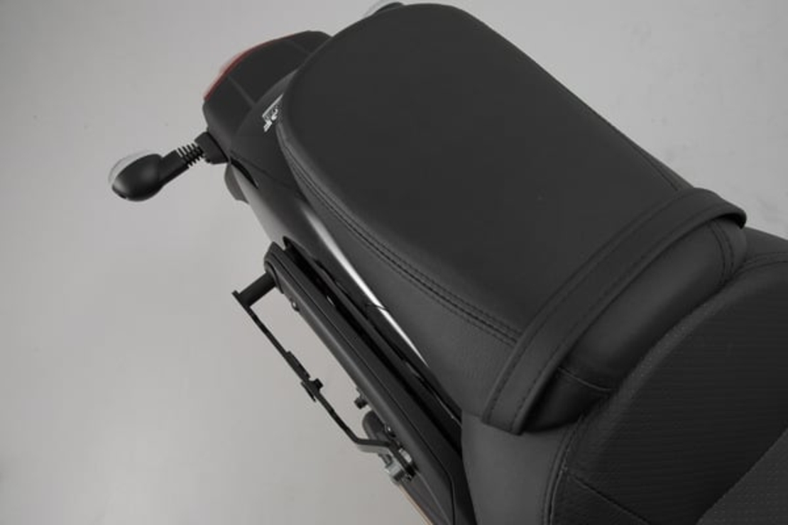 Стойка за куфар SW-MOTECH SLH SIDE CARRIER R EN 650 22