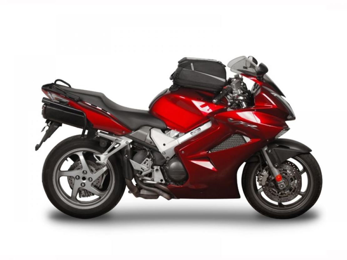 Монтажен комплект за куфари SHAD 3P SYSTEM HONDA VFR 800 '02-'13