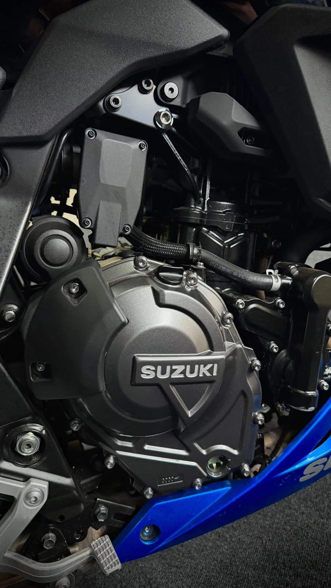 Suzuki GSX 8R 2024г. 1 800 км А2 Категория Quickshifter