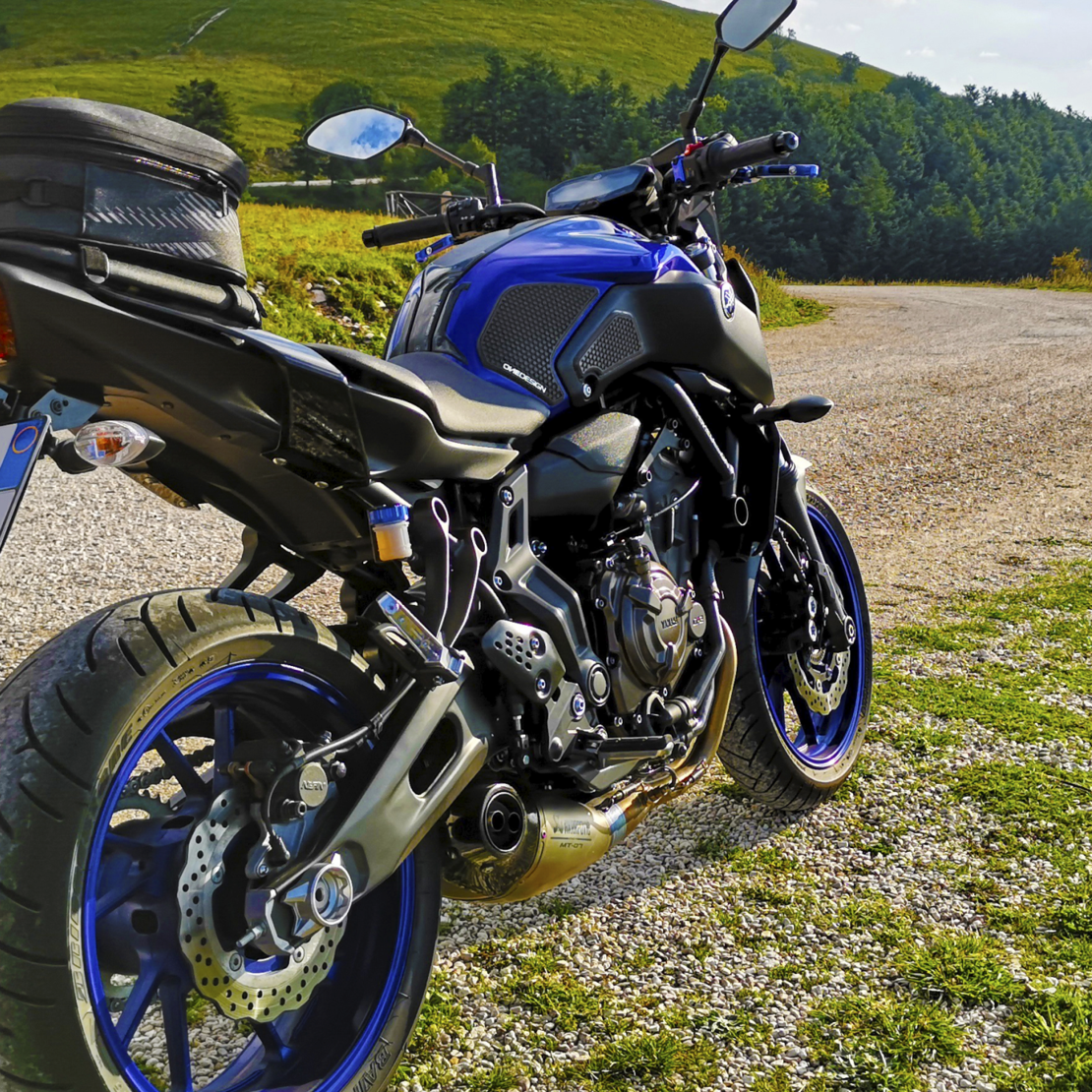 Протектор за резервоар YAMAHA MT-07 2018-2020г. BLACK