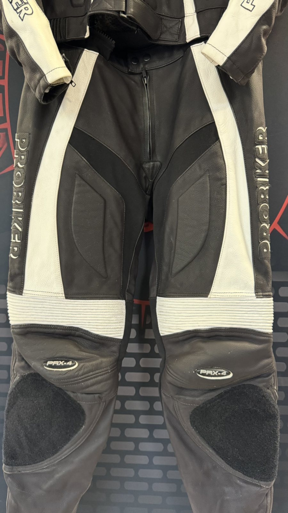 Кожен мото екип Probiker PRX-4 номер 54-XL на две части