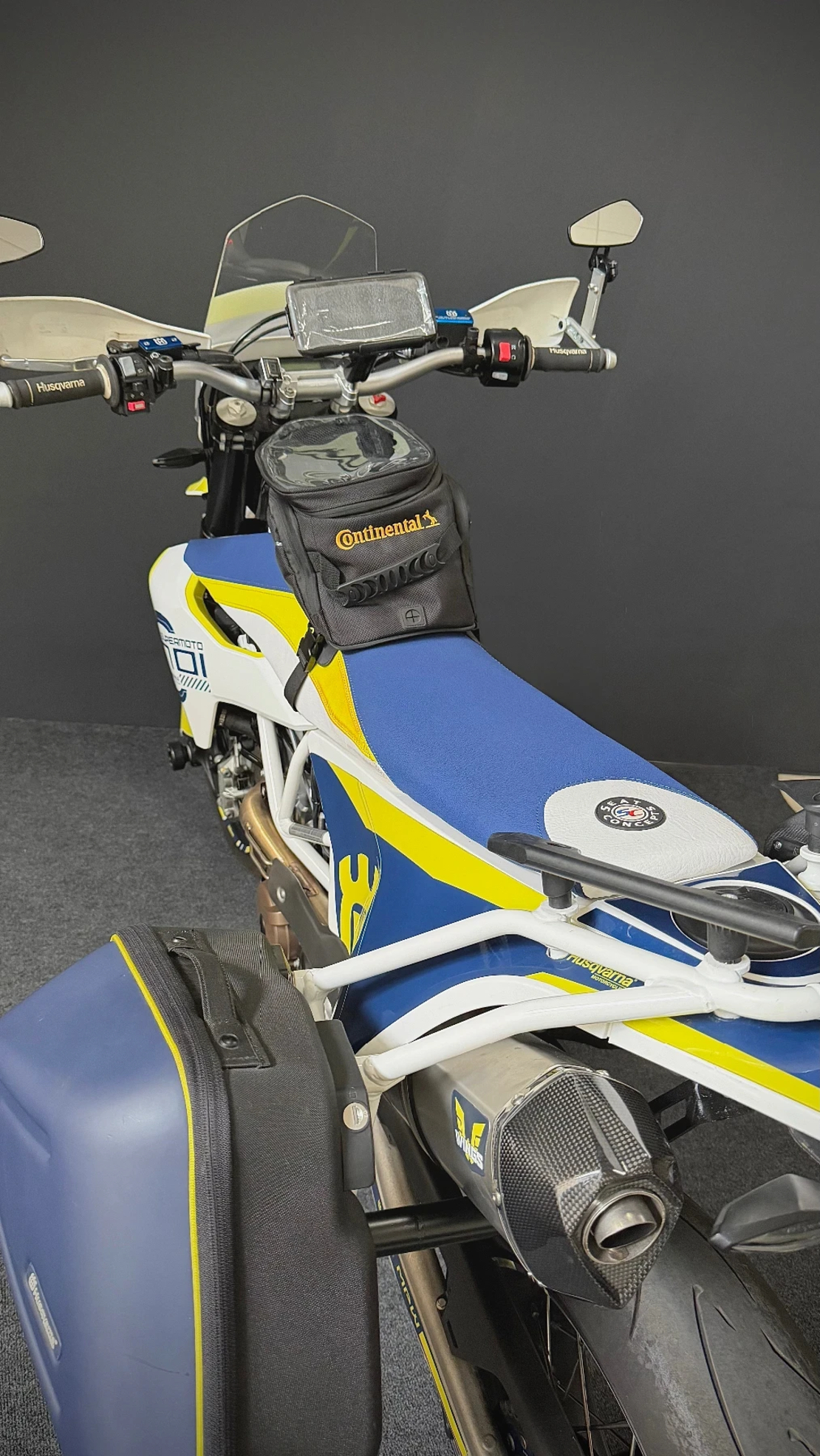 Husqvarna SM Super moto 701 2018г 1,500км