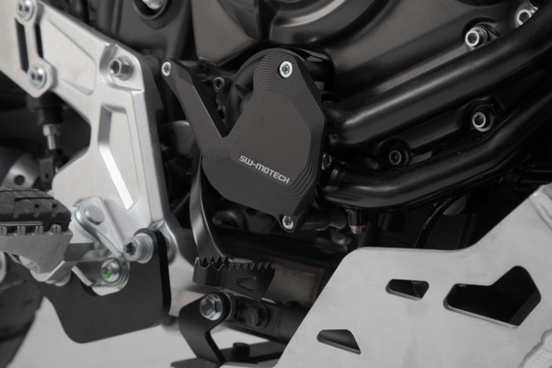 Протектор за водна помпа SW-MOTECH WATER PUMP GUARD XSR 700 ABS