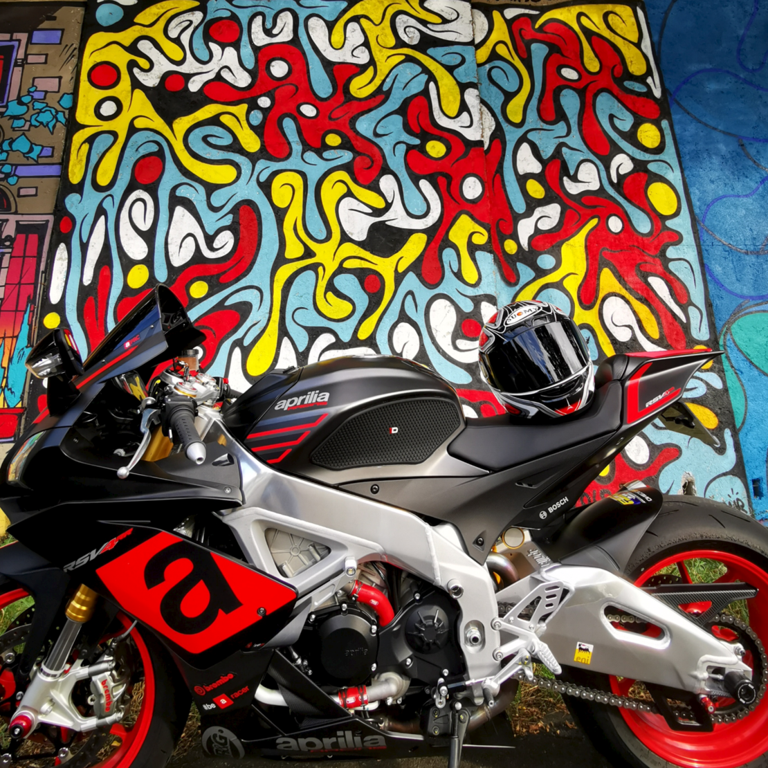 Протектор за резервоар APRILIA RSV4 / TUONO 1100 18-20