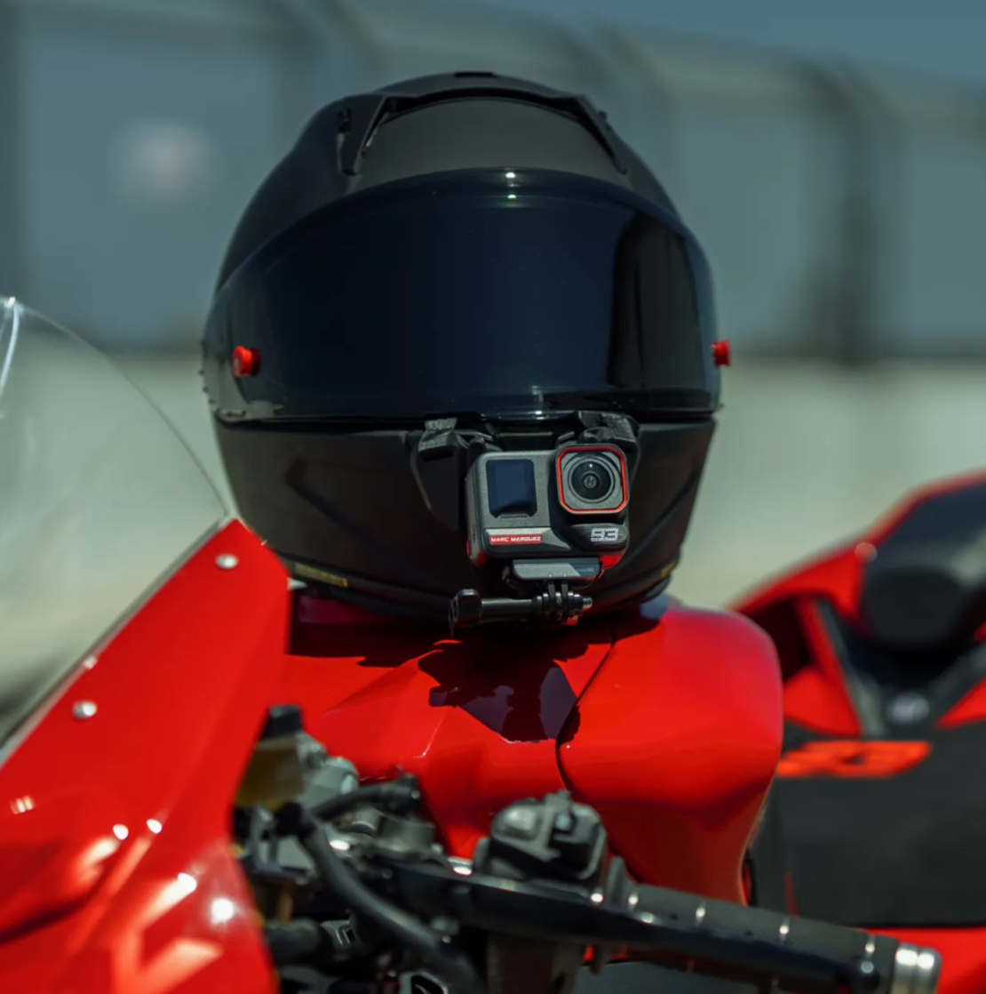 Екшън камера Insta360 ACE PRO 2 DUAL BATTERY MM93 Edition