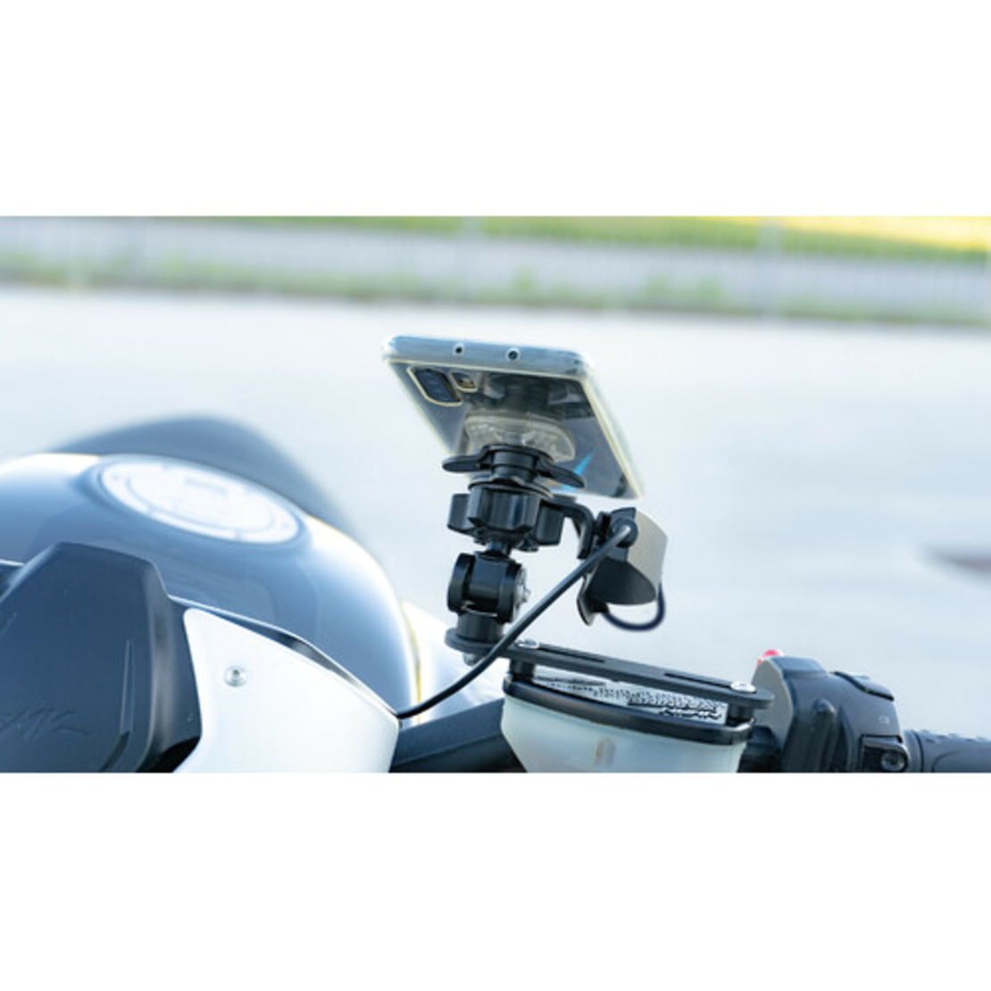 Зарядно устойчиво OPTILINE Usb Trek 2