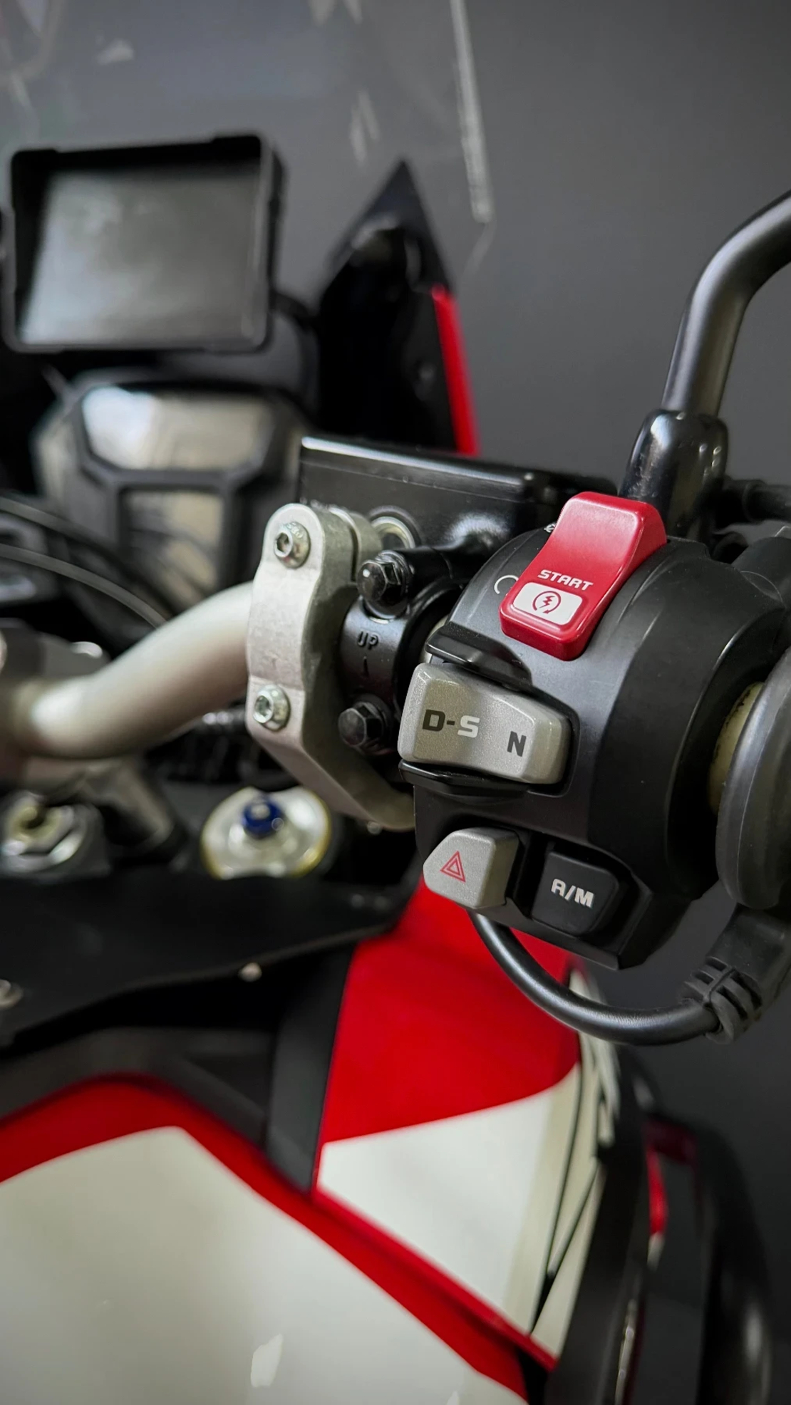 Honda Crf 1000 Africa Twin ABS/Bluetooth/Navi/Led 18 000 км