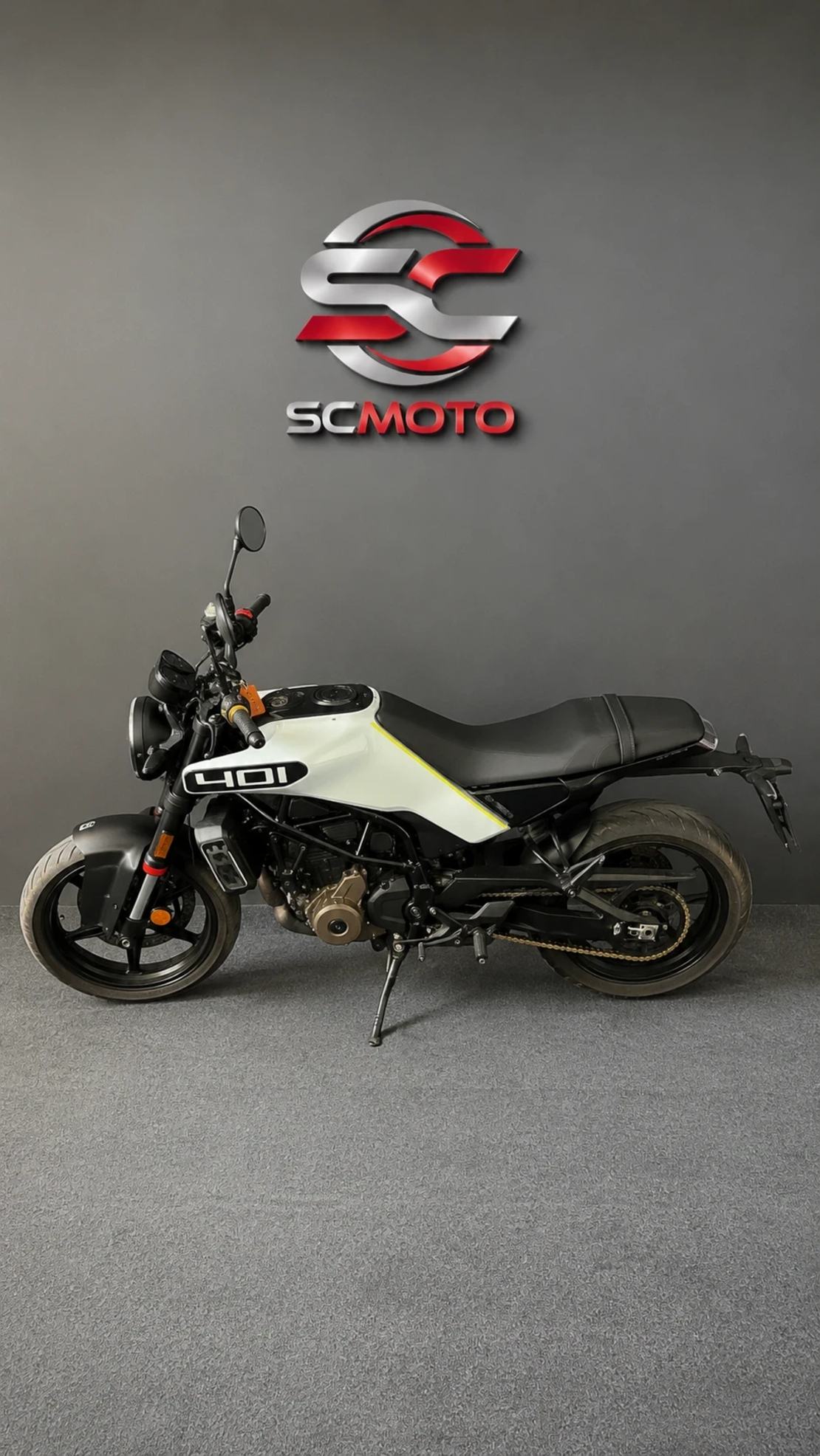 Husqvarna Vitpilen 401 2025 г., 900км TFT LED A2