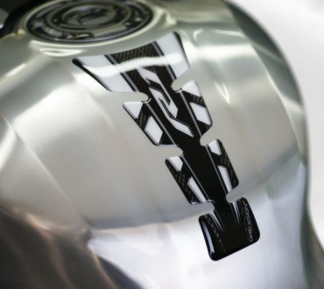 Протектор за резервоар YAMAHA R1 CGSLIBR1P/PR3243