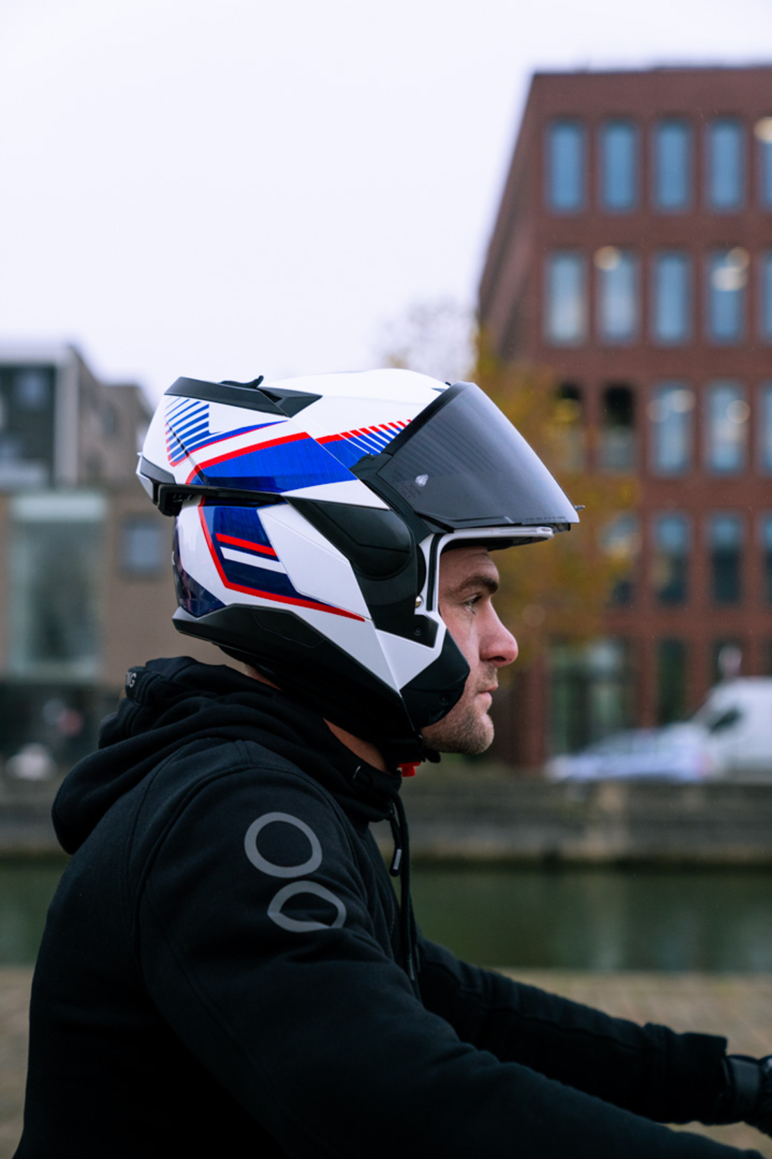 Модуларна каска SHARK OXO SIKTER White Chrome Blue