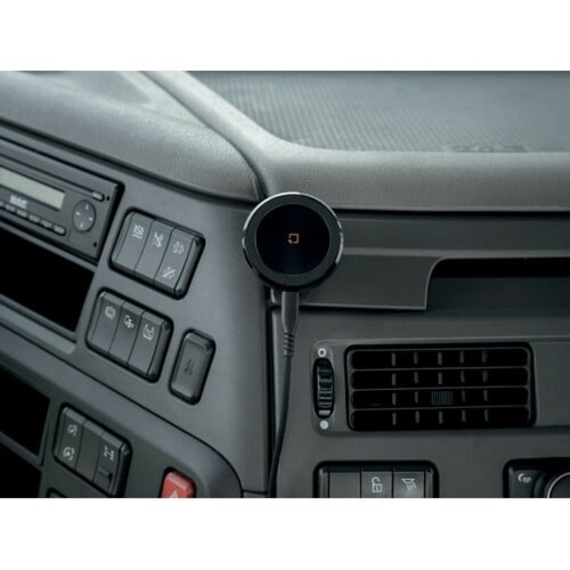 Автомобилен магнитен държач за телефон с безжично зареждане и залепваща стойка OPTILINE Mag Wireless Stick