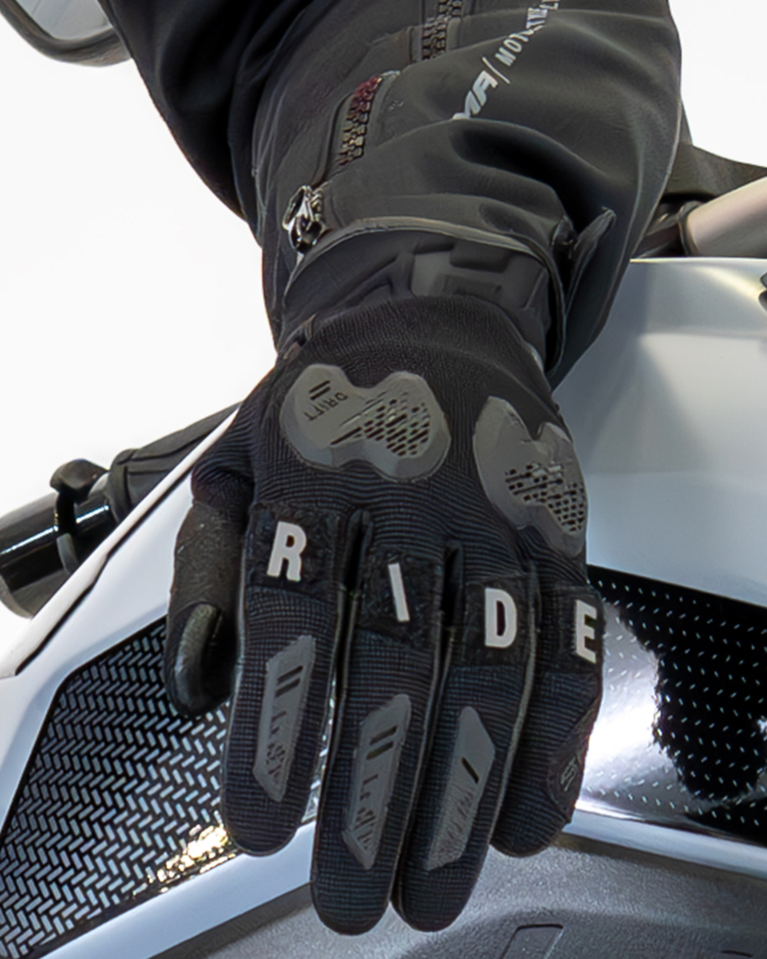 Дамски ръкавици SHIMA DRIFT BLACK