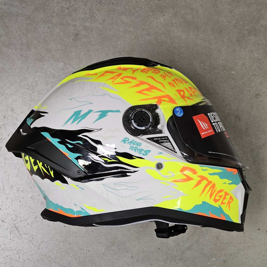 Каска MT STINGER 2 ARDENT A3 XL- ДЕФЕКТ
