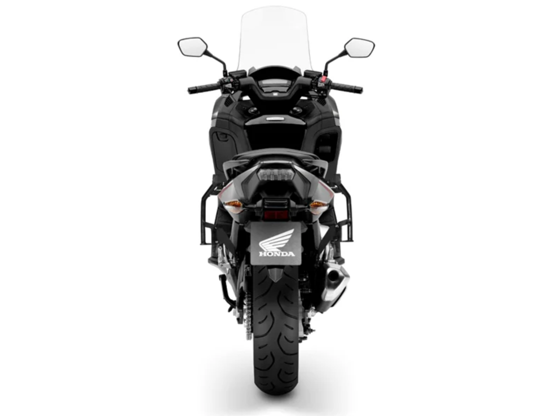 Монтажен комплект за куфари SHAD 3P SYSTEM HONDA INTEGRA 750 '16-'17