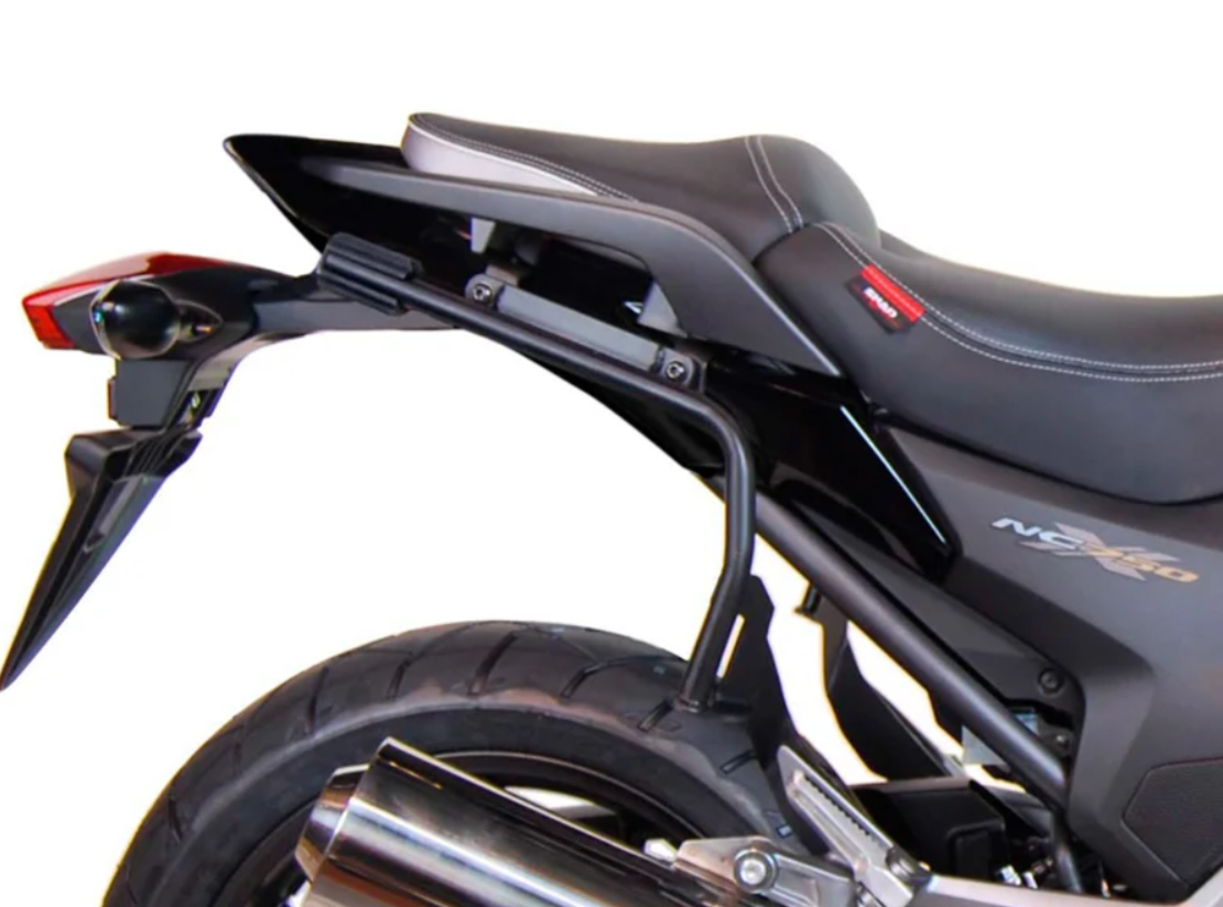 Монтажен комплект за куфари SHAD 3P SYSTEM HONDA SERIES NC S/X