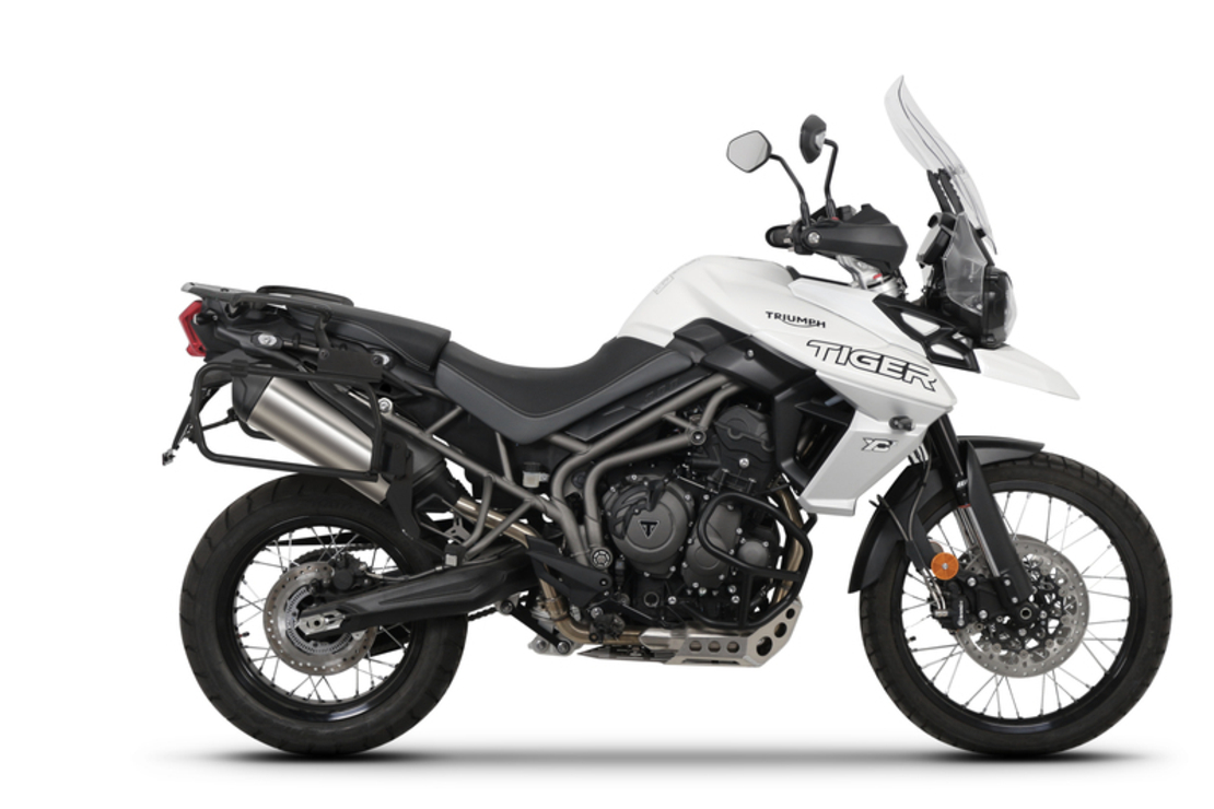 Монтажен комплект за куфари SHAD 4P SYSTEM TRIUMPH TIGER 800 '11-20