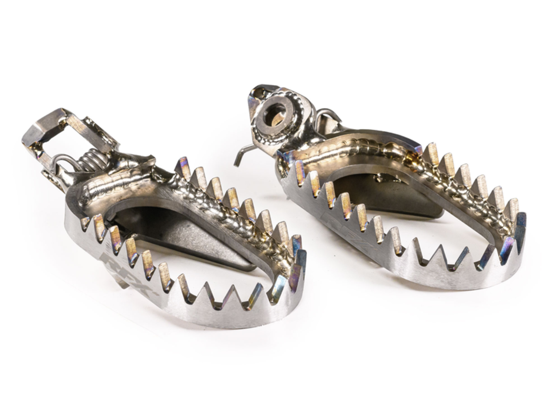Степенки RFX Pro Series Anti-Mud Footrests - Titanium GASGAS/HUSQ/KTM 24-25