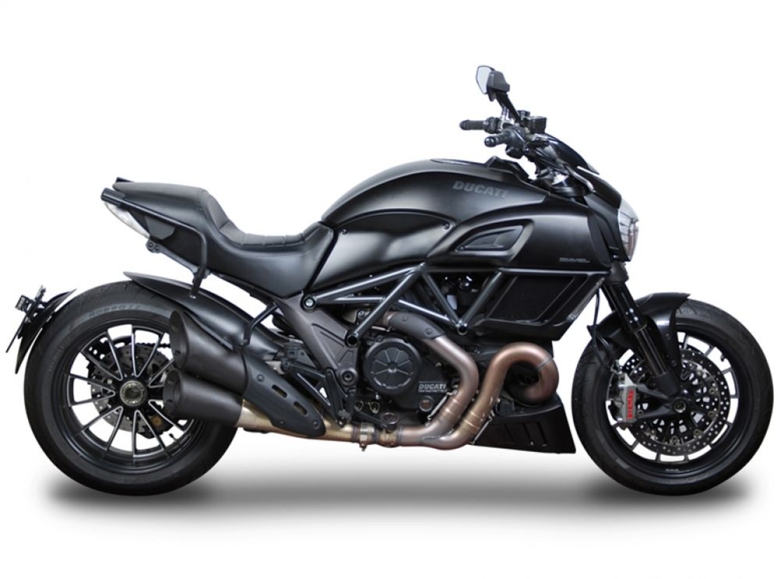 Монтажен комплект за куфари SHAD 3P SYSTEM DUCATI DIAVEL 1200 '14
