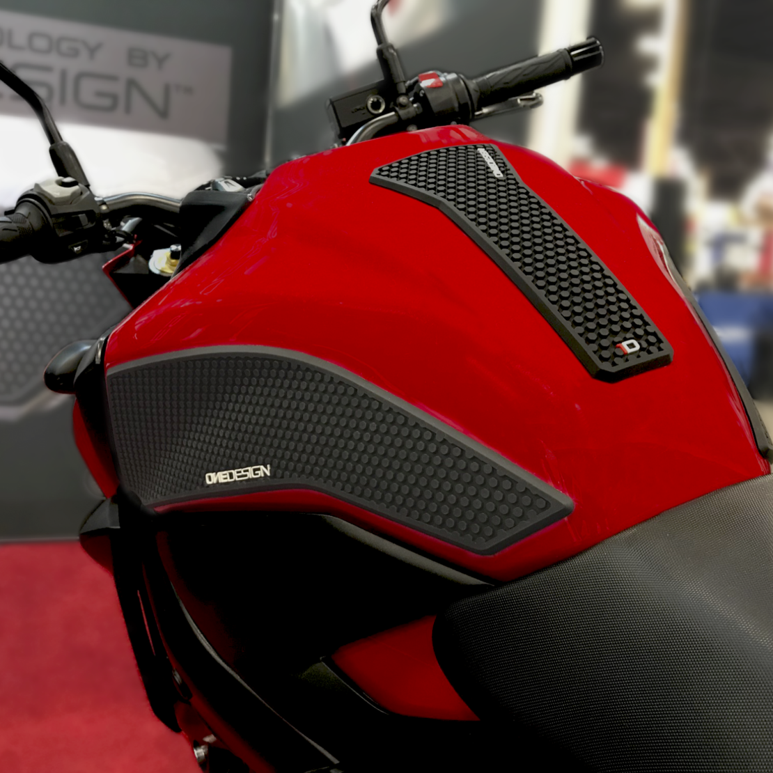 Протектор за резервоар  SUZUKI HDR255/PR3522