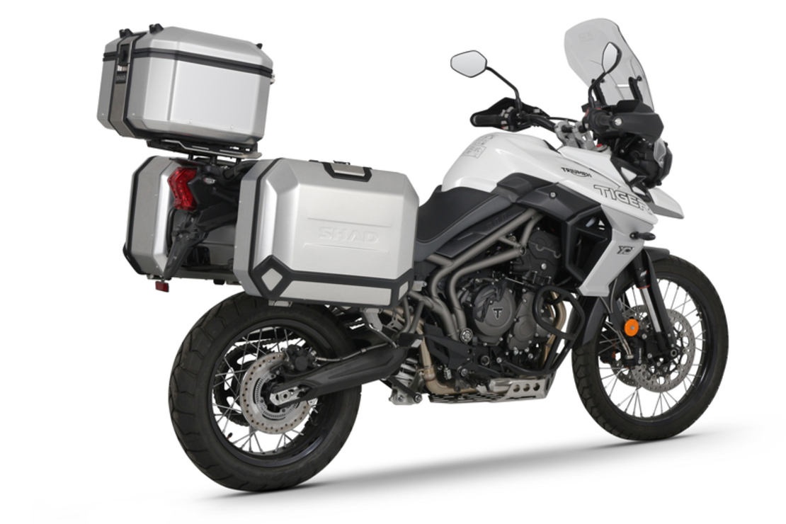 Монтажен комплект за куфари SHAD 4P SYSTEM TRIUMPH TIGER 800 '11-20