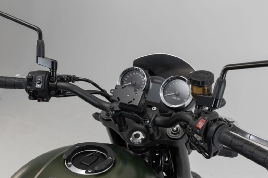 Стойка за навигация SW-MOTECH COCKPIT GPS MOUNT Z 900 RS ABS 23