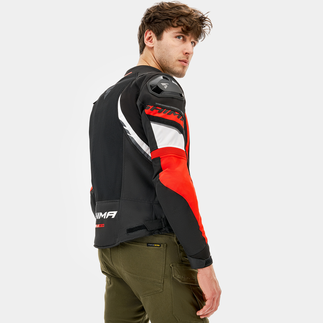 Лятно яке SHIMA MESH PRO 2.0 BLACK/RED