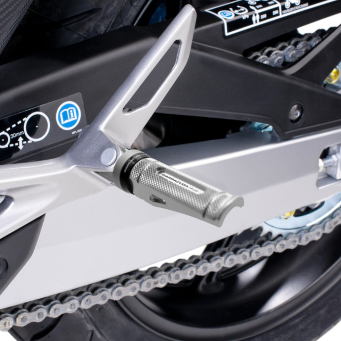 УНИВЕРСАЛНИ МОТО СТЕПЕНКИ BARRACUDA SILVER