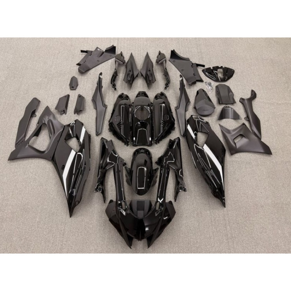 Спойлери комплект YAMAHA R7 2022-2025 BLACK