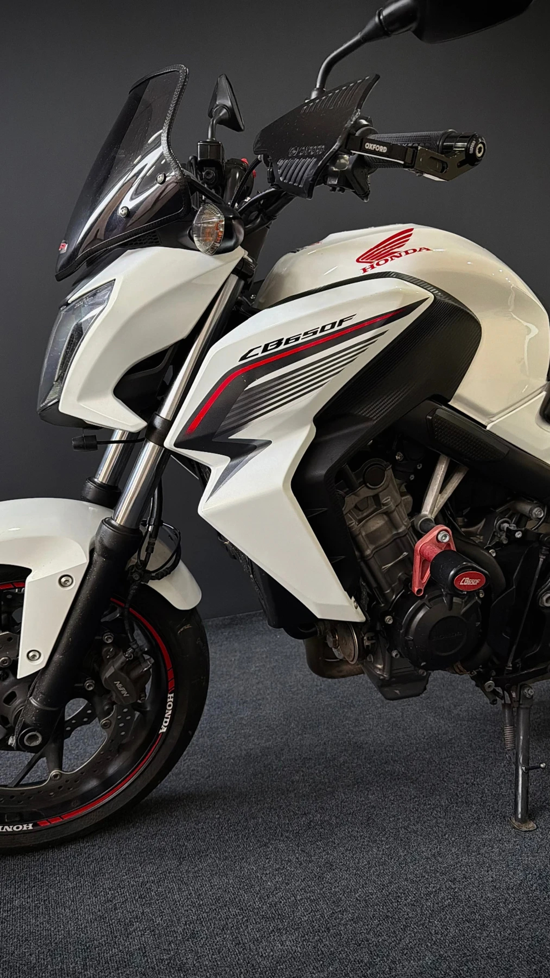 Honda CB 650F 2016 г. 24 000 км Нов внос ABS Нови Гуми