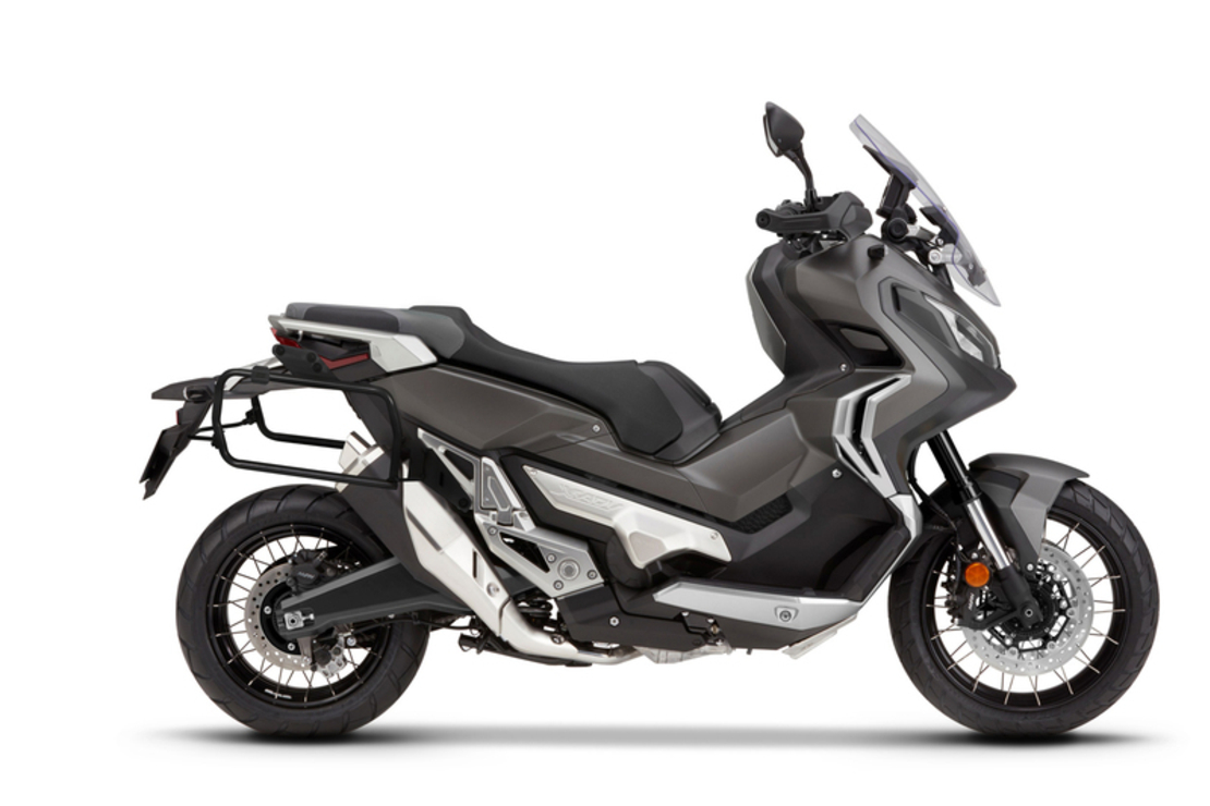 Монтажен комплект за куфари SHAD 4P SYSTEM HONDA X-ADV 750 '17-'20