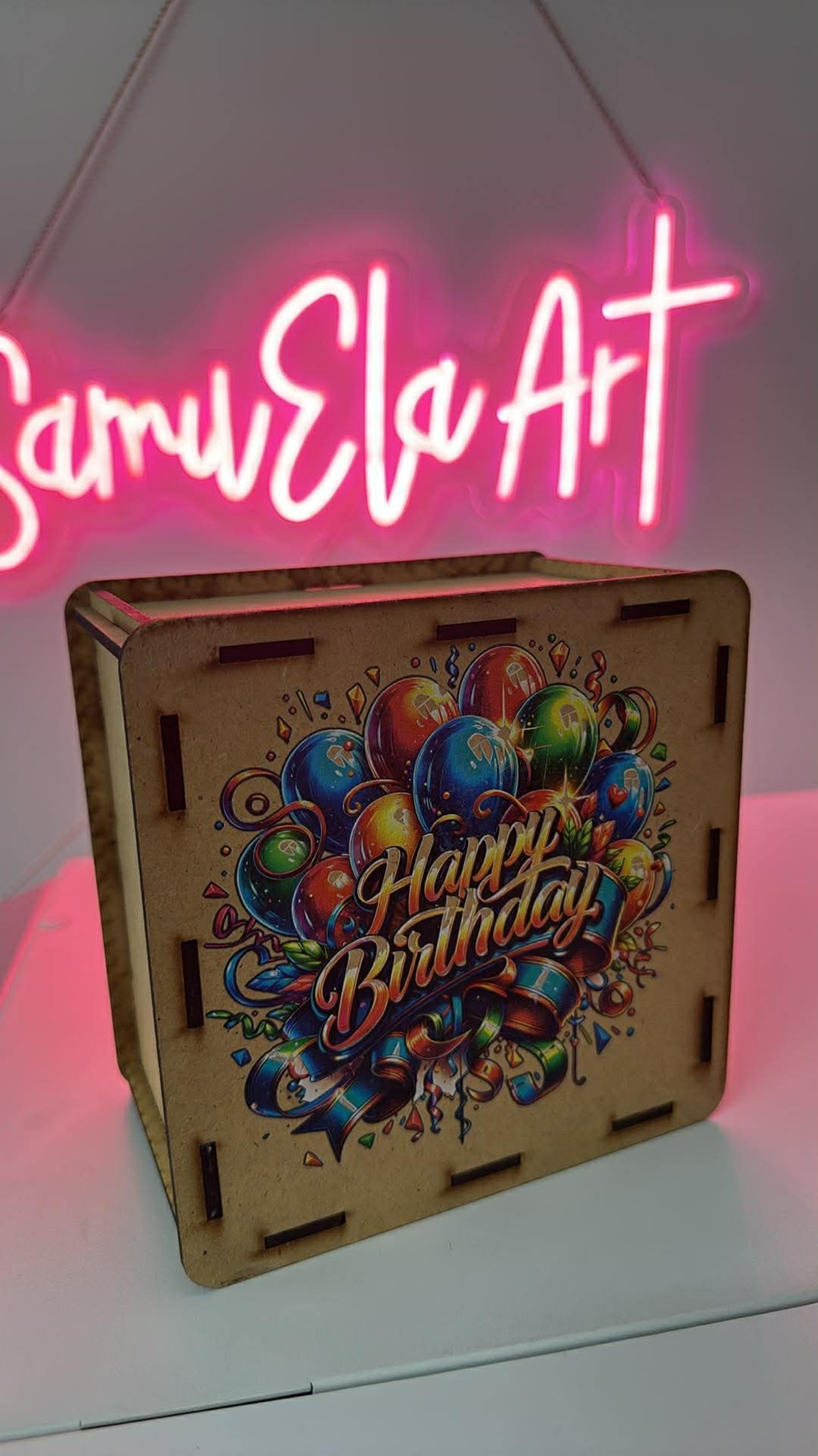 Лукс дървена касичка с цветен UV печат-Happy Birthday