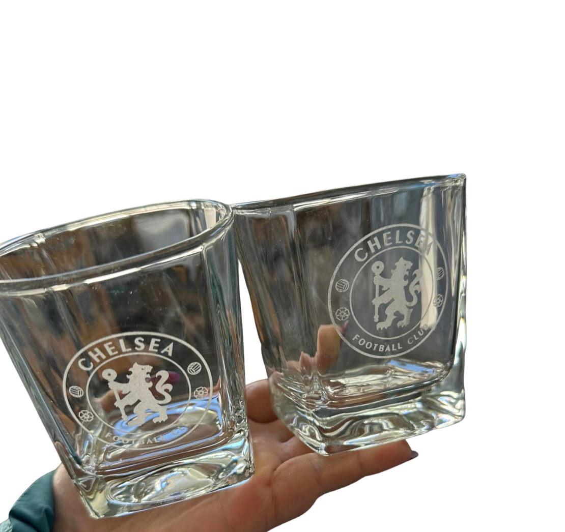 Гравирани чаши за уиски с лого на футболен клуб – комплект 2 бр.