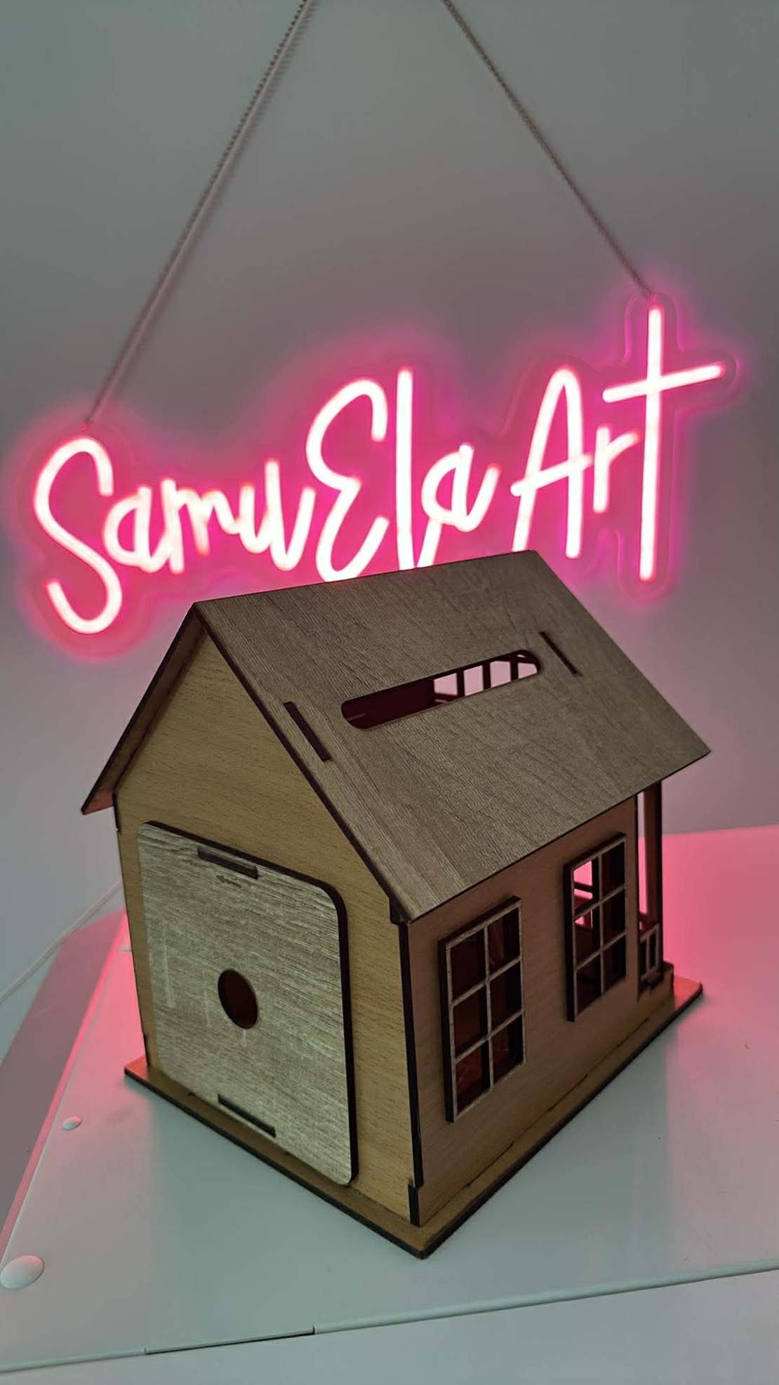 Дървена касичка Къщичка