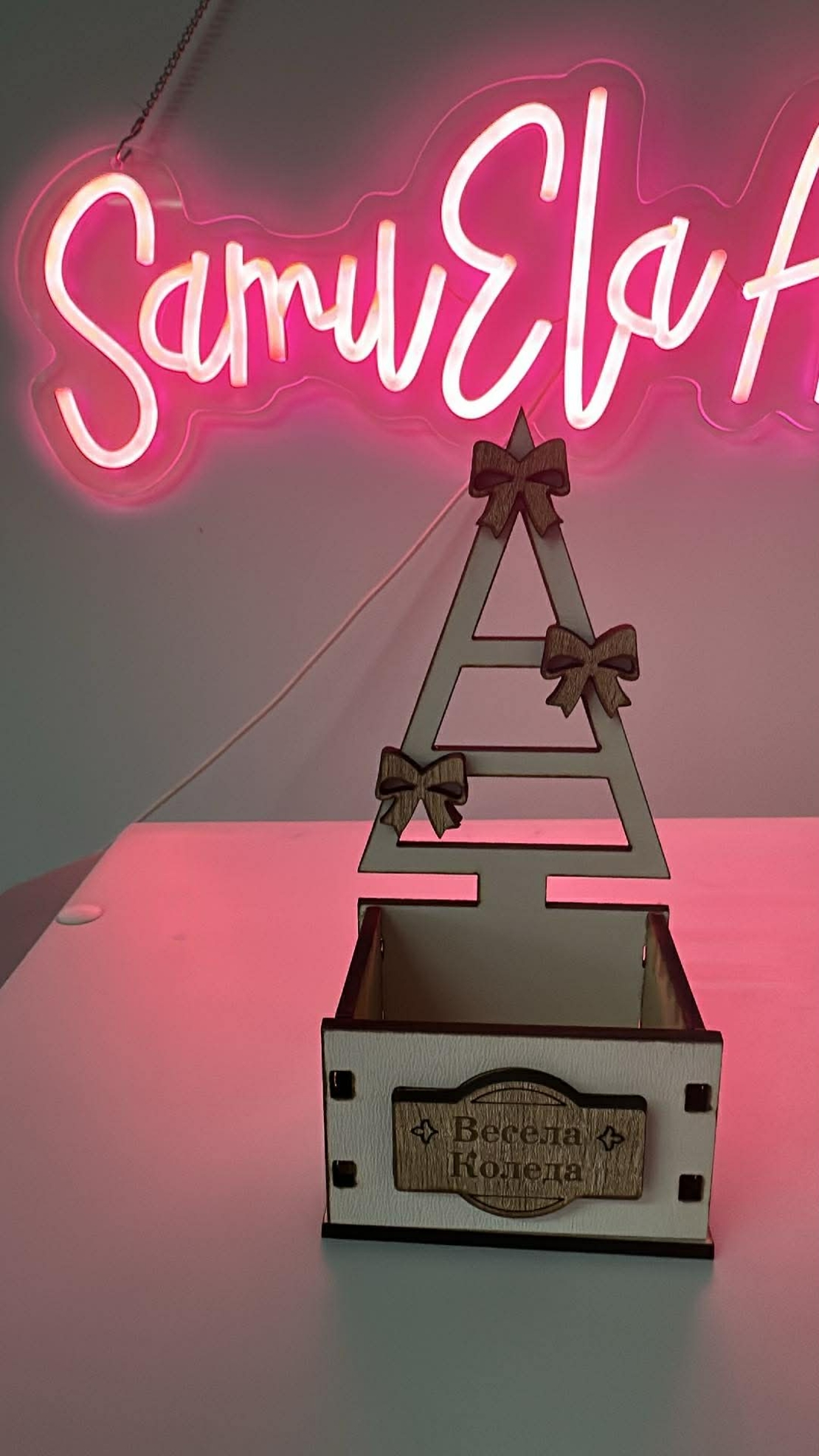 Коледна кутийка- Къщичка с панделки